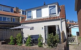 T-Rots, prachtig zomerhuis